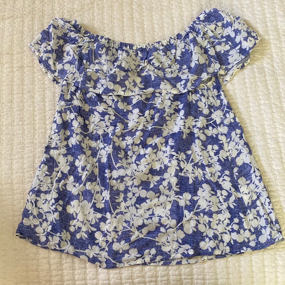 Off-Shoulder Ruffle Top - Picture 1 of 2